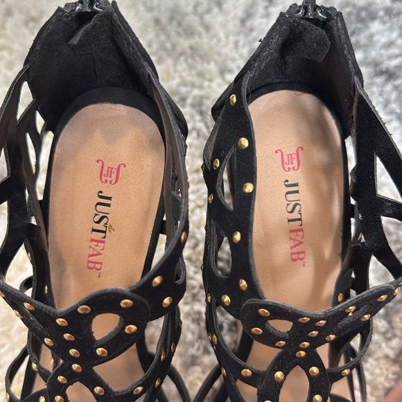 Black Cutout Wedges with Gold Studs - JustFab Size 6.5 - Picture 5 of 5